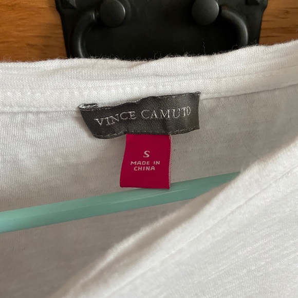 Vince camuto White shirt with amazing sleeves! - Picture 3 of 4